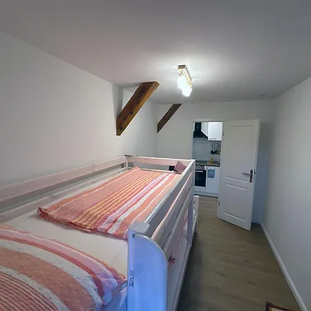 Lassen Hof 04 Froschteich Apartment